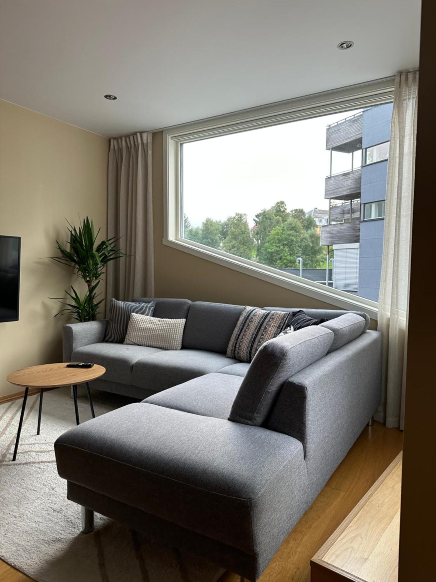 Urban And Quiet Apartment In City Centrum Tromsø Buitenkant foto